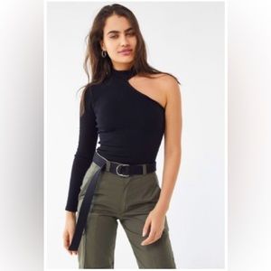 One Sleeve Mock Neck Top M Black